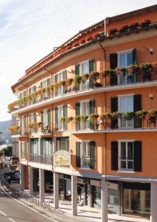 Hotel Residence Dei Fiori Baveno Extérieur photo