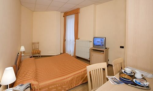 Hotel Residence Dei Fiori Baveno Extérieur photo